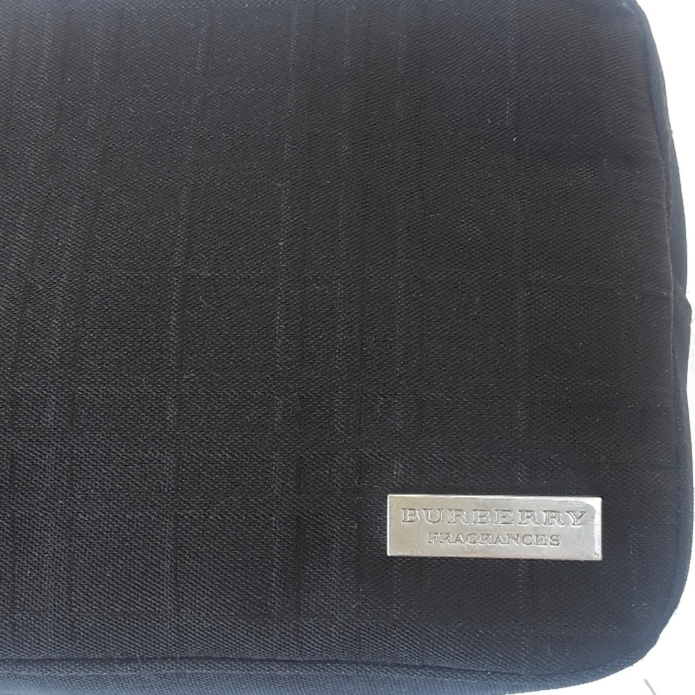 BURBERRY TRAVEL BAG,"BURBERRY FRAGRANCE ". - Picture 8 of 8